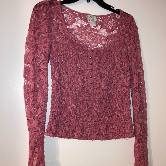 Lace blouse - Picture 2 of 2